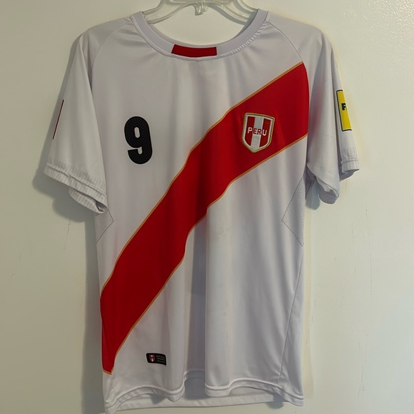 Ruiz Sports Other - 2018 FIFA World Cup Peru #9 Paolo Guerrero Jersey. Made In Peru Size M